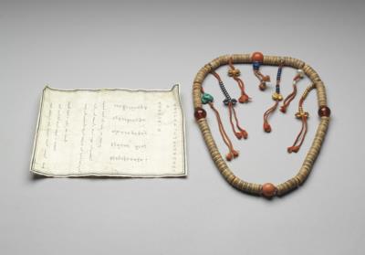 图片[2]-Bone prayer beads and a brocaded silk text, presented by the Panchen Erdeni to the Qing court in 1780, Qing dynasty, 18th c., Tibetan work-China Archive